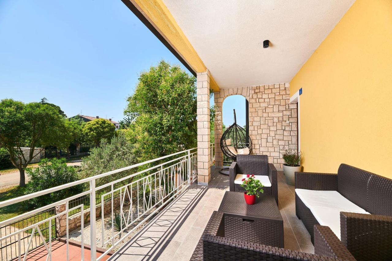Belvedere Apartments Umag Exterior foto